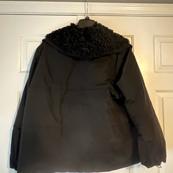 NWOT VERA WANG SIMPLY VERA WINTER JACKET - Picture 2 of 7
